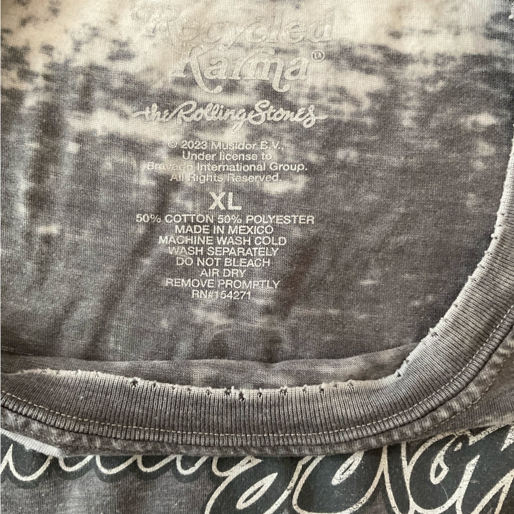 Gray Rolling Stones Graphic T-Shirt - Picture 6 of 6